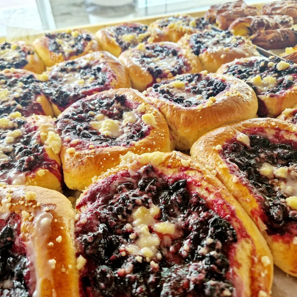 Bułka drożdżowa nadziewana EKO 190 g - dostawa w środę tylko Warszawa i okolice